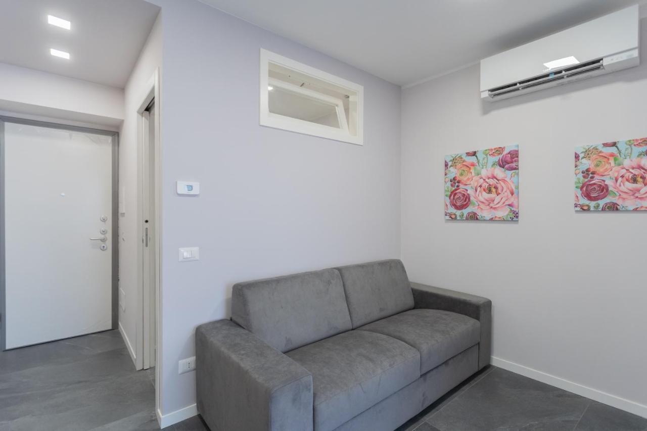 Sant'Agostino Apartments By Rent All 科莫 外观 照片