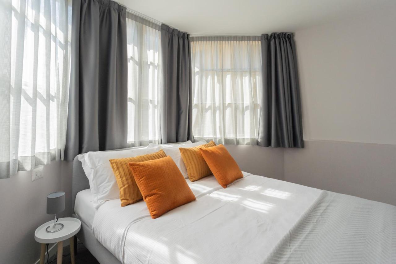 Sant'Agostino Apartments By Rent All 科莫 外观 照片
