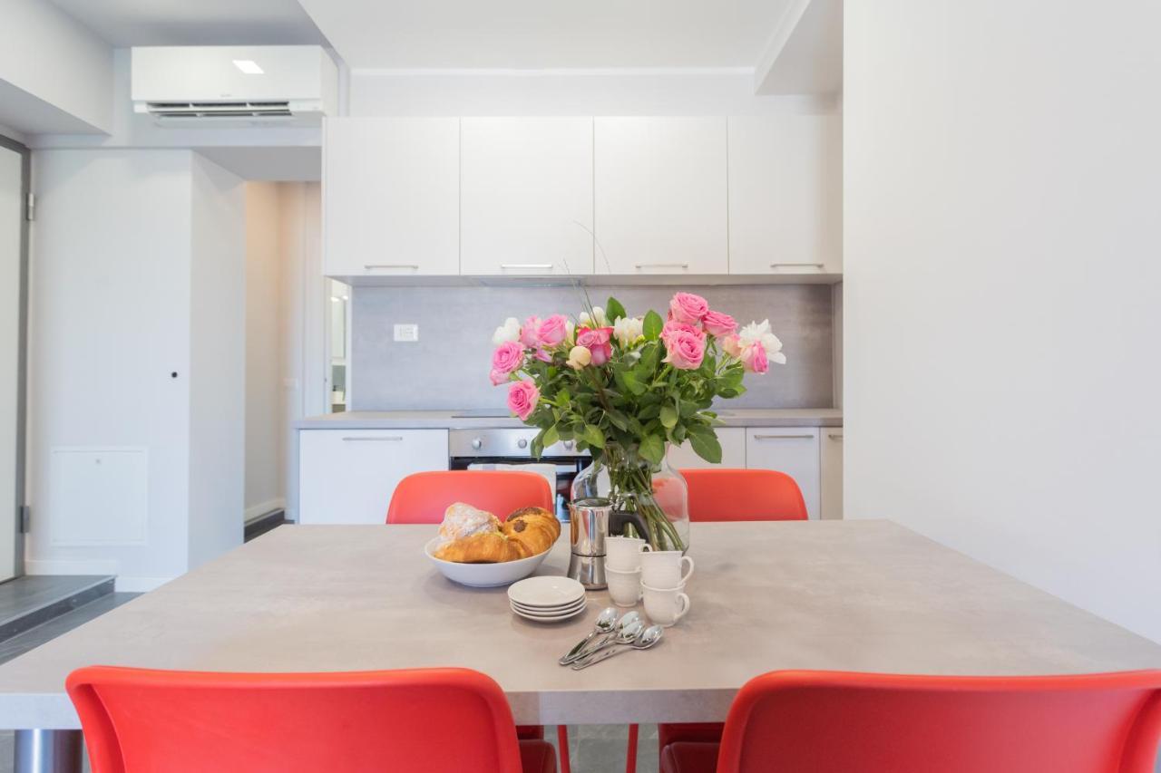 Sant'Agostino Apartments By Rent All 科莫 外观 照片