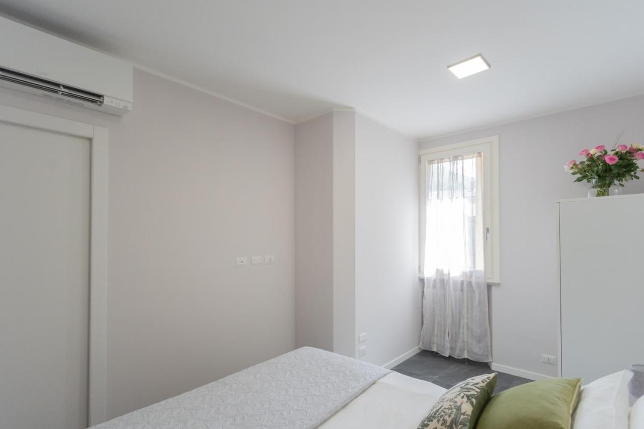 Sant'Agostino Apartments By Rent All 科莫 外观 照片