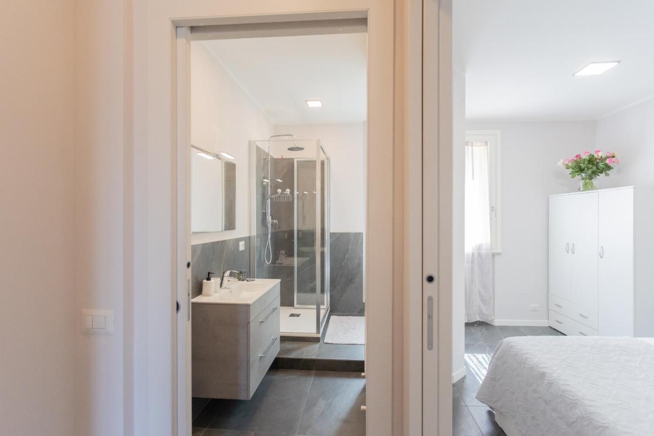 Sant'Agostino Apartments By Rent All 科莫 外观 照片